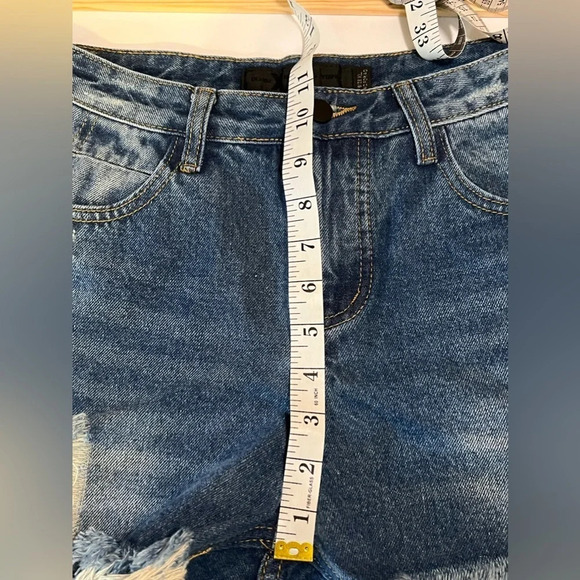 🌻 DenimX CutOff Distressed size XL Women’s Shorts - Picture 5 of 14